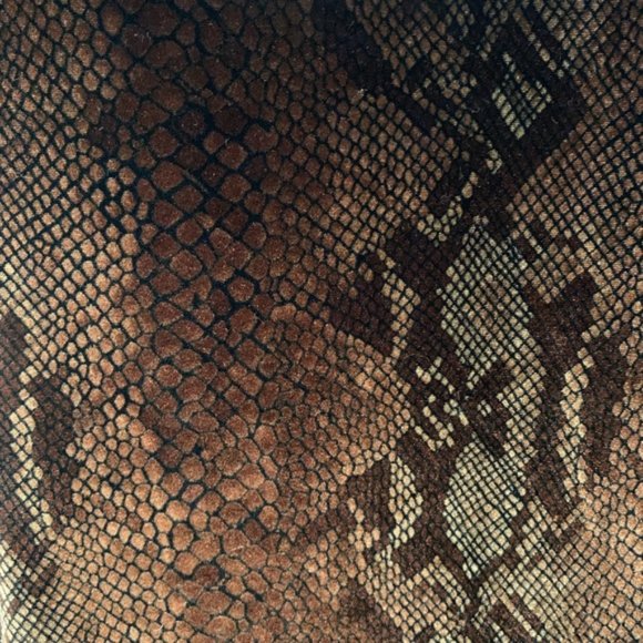 Le Parfait VTG Velvety Snake Jewel Neckline Top - Picture 2 of 5